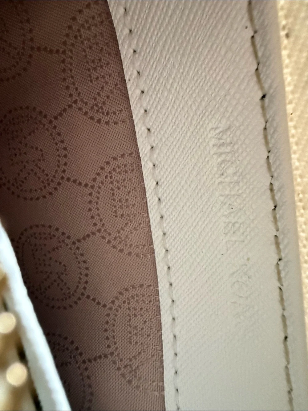 Michael Kors classic michael